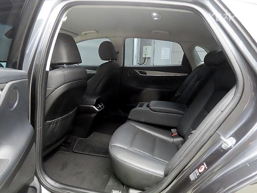 Hyundai The New (facelift) Grandeur (Azera) Hybrid2.4 Le Blanc - 6