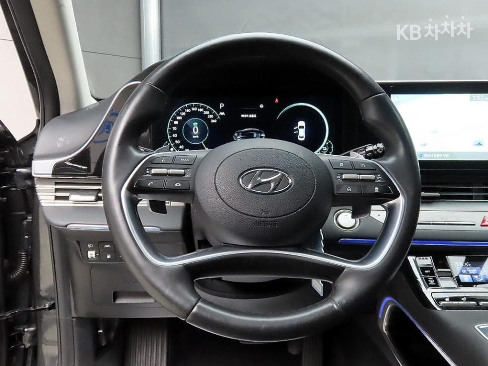 Hyundai The New (facelift) Grandeur (Azera) Hybrid2.4 Le Blanc - 9