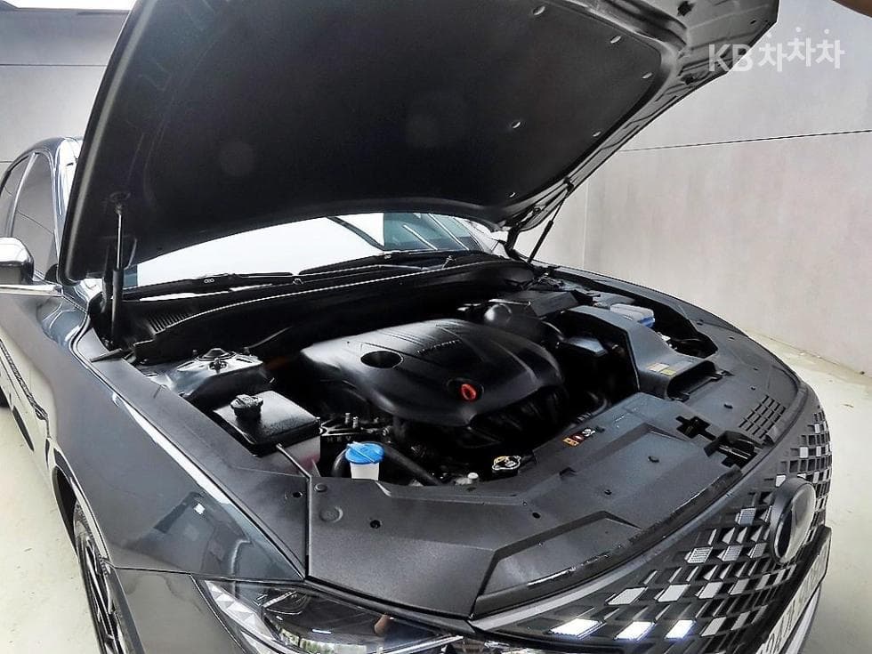 Hyundai The New (facelift) Grandeur (Azera) Hybrid2.4 Le Blanc - 18