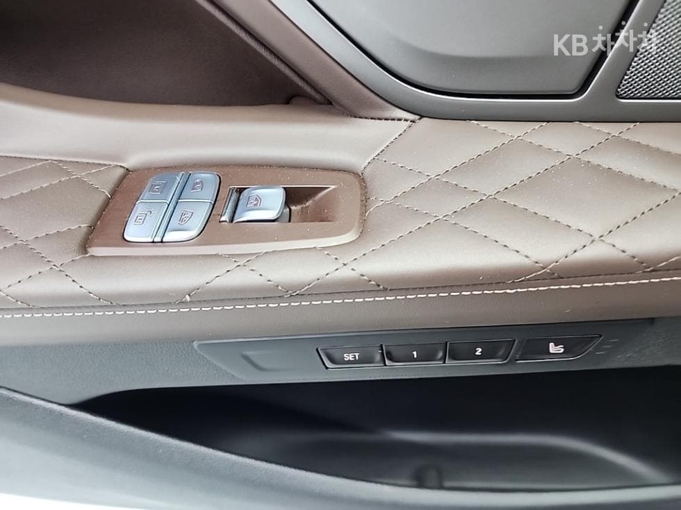 BMW 7시리즈 (G11)740Li xDrive Design Pure Excellence - 17