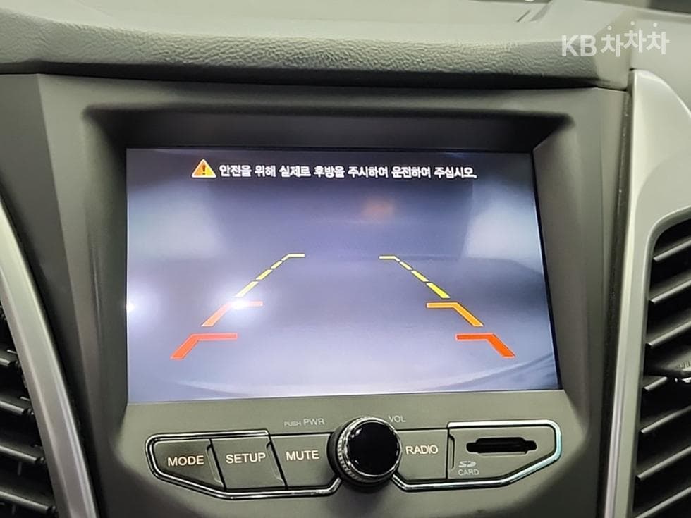 КейДжи Мобилити Нов코란도 C2.2 DX 2WD - 14