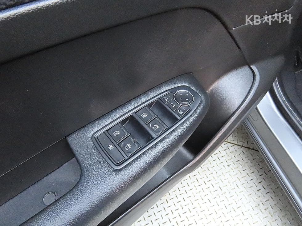 Renault Korea XM31.6 GTe LE - 13