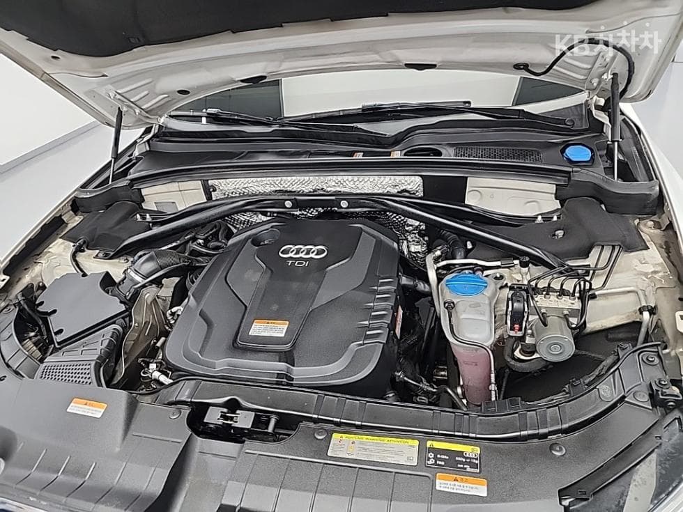 Audi Q535 Turbo Diesel Injection 콰트로 Dynamic 8R - 5