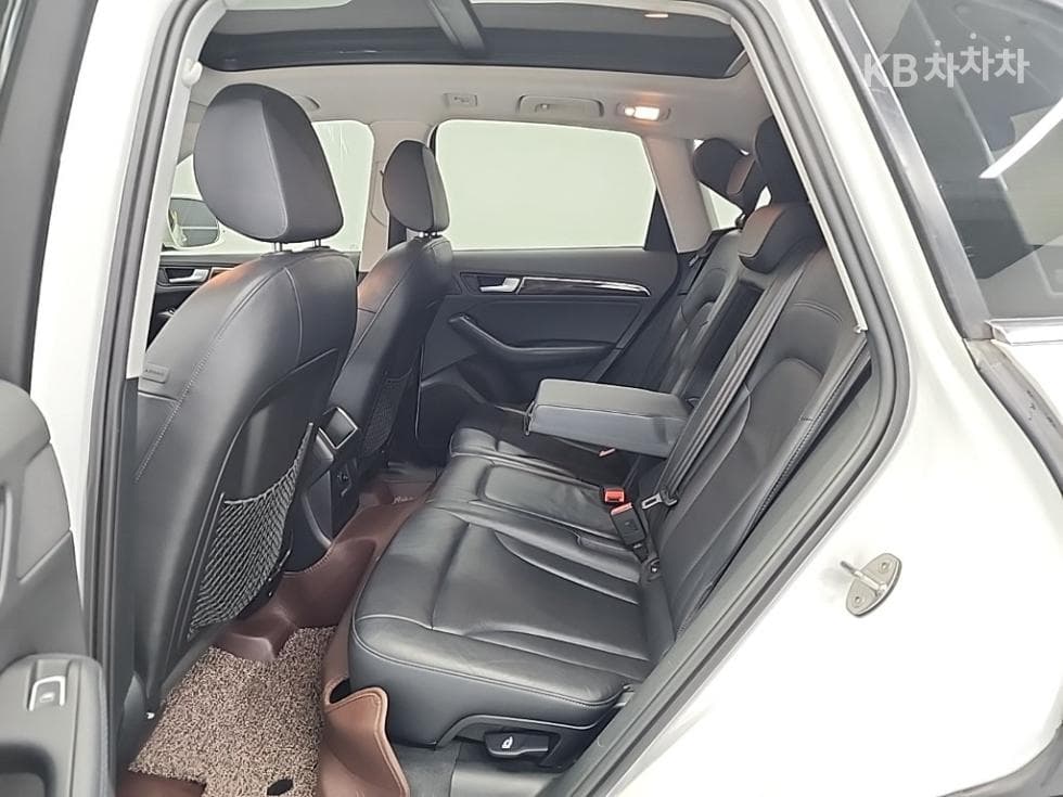 Audi Q535 Turbo Diesel Injection 콰트로 Dynamic 8R - 12