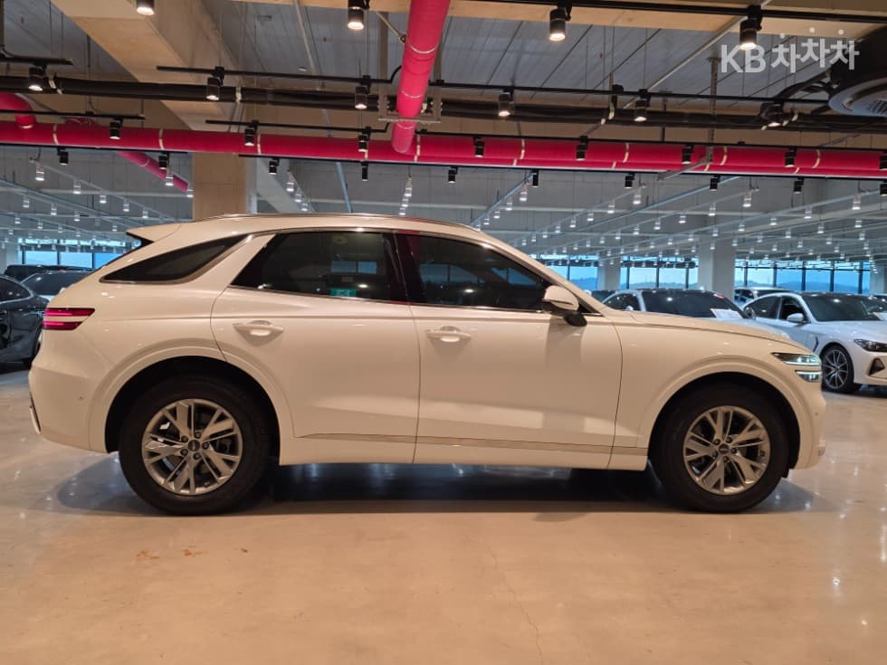 Дженезис GV70Бензин 2.5T 2WD - 3