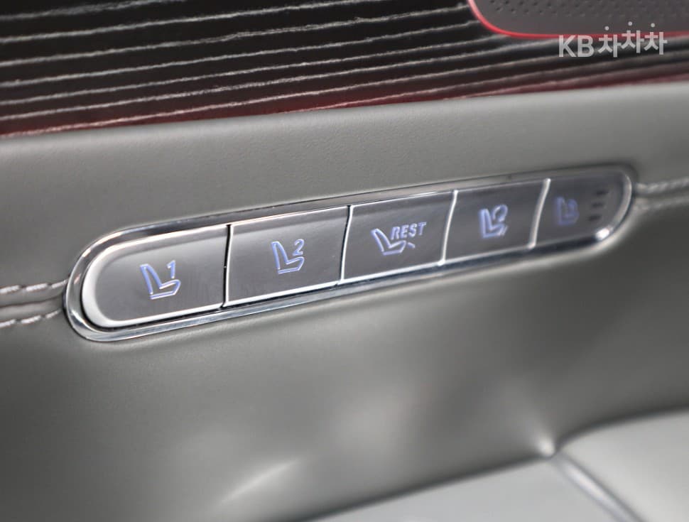 Genesis G90(RS4)3.5T AWD Standard - 15
