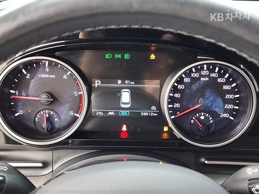 Kia Carnival 4th generationD2.2 9-seater Prestige - 6
