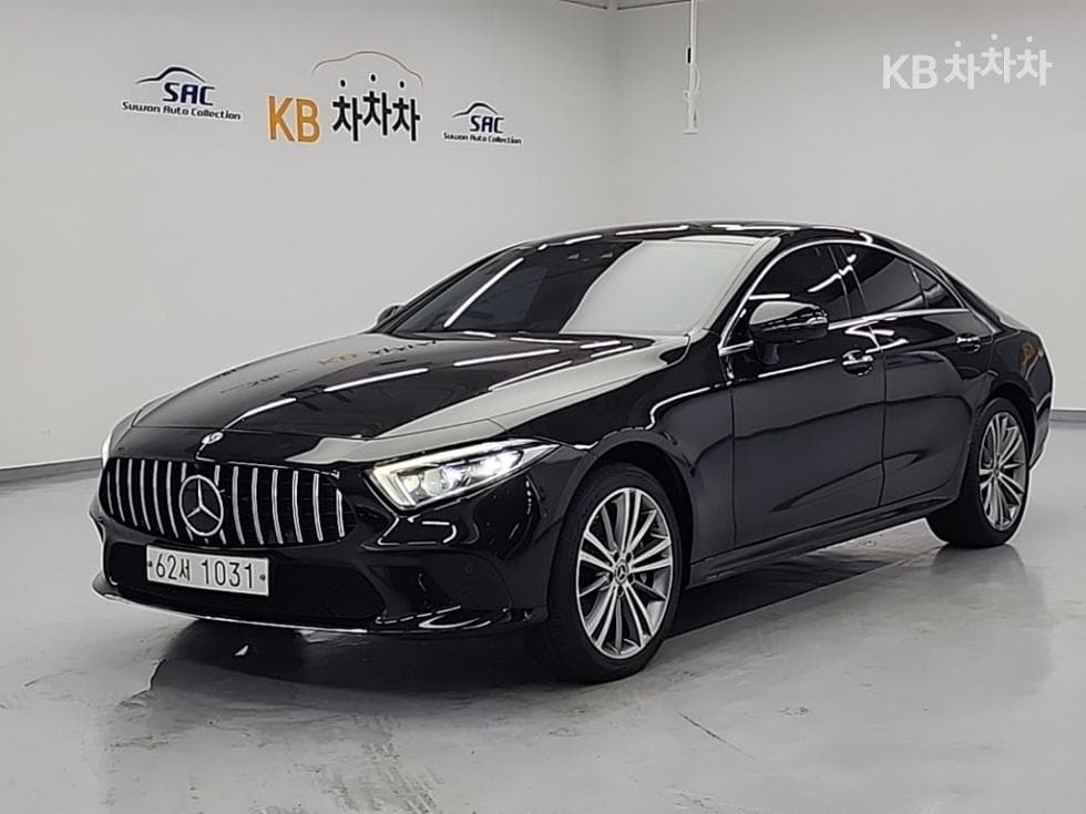 Mercedes-Benz CLS클래스(C257) CLS400d 4MATIC Стандартен - Image 1