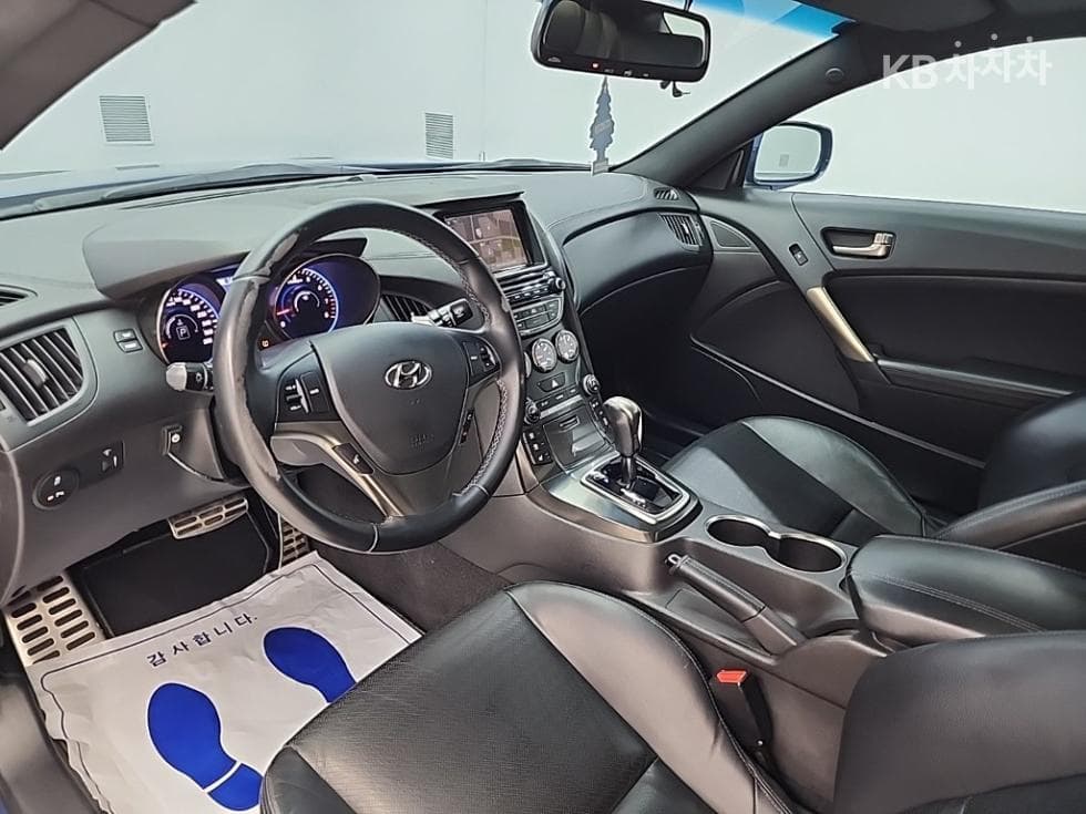 Hyundai Genesis Coupe380 GT-R - 7
