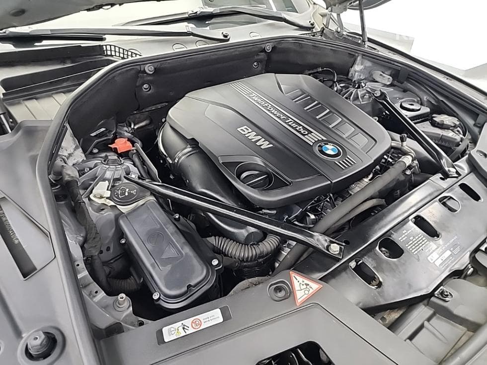 BMW Gran TurismoGT 30d xDrive Лукс F07 - 5