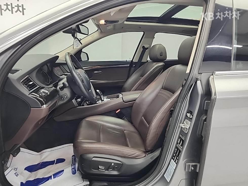 BMW Gran TurismoGT 30d xDrive Лукс F07 - 11