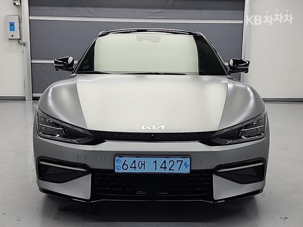 Киа EV6롱 레Местен지 4x4 GT-Line - 2