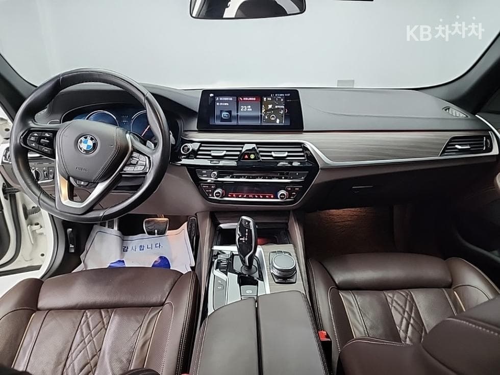 BMW 올New5 Series (G30)530i xDrive M Sport Plus - 7