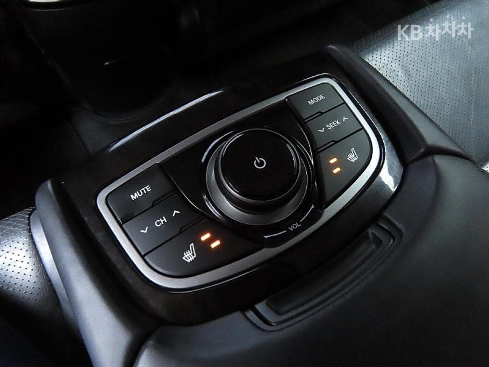 Hyundai Grandeur (Azera)HGHG300 프라임 - 18