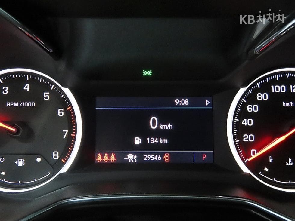 GM Korea Trailblazer1.35 Gasoline 2WD Premier - 8