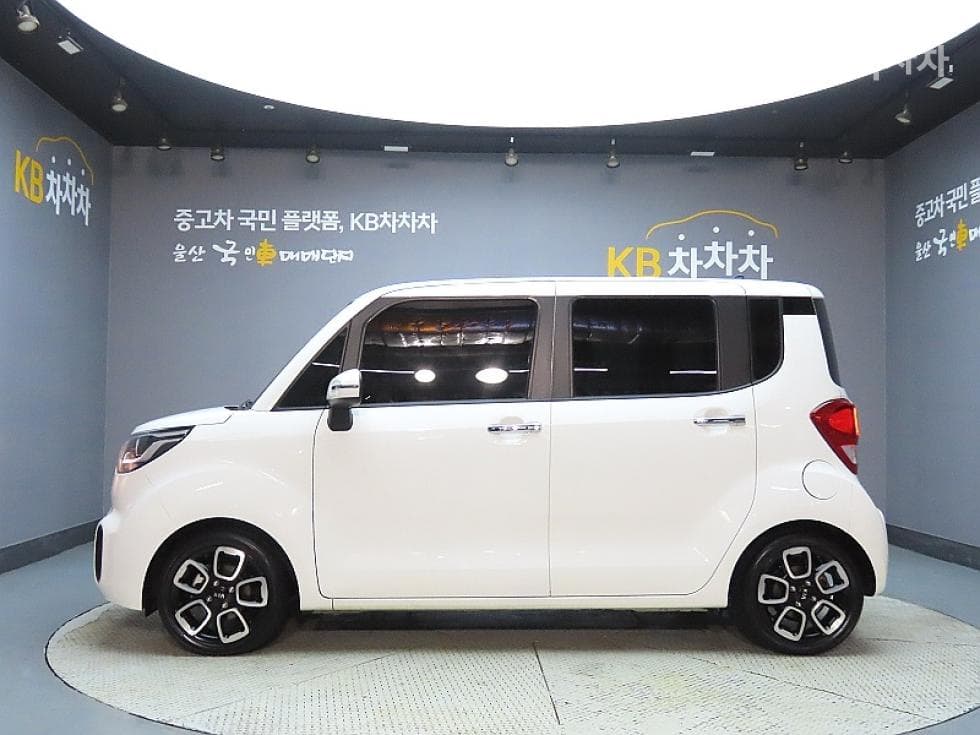 Kia The New (facelift) Ray (van)1.0 Gasoline Signature - 5