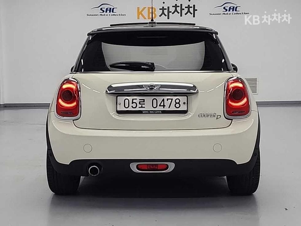 Mini Cooper 3도어D 1.5 하이트림 - 4