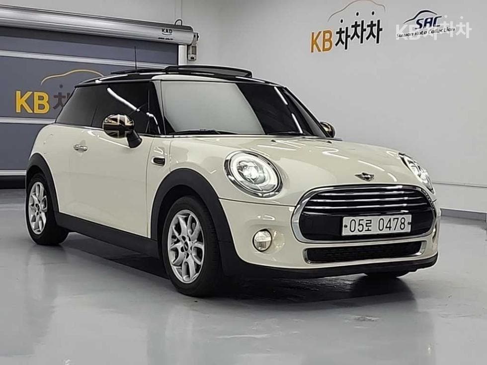 Mini Cooper 3도어D 1.5 하이트림 - 5
