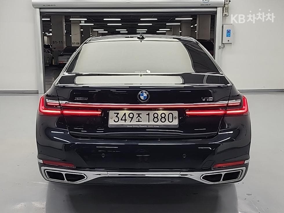 BMW 7시리즈 (G11)M760Li xDrive V12 Excellence - 3