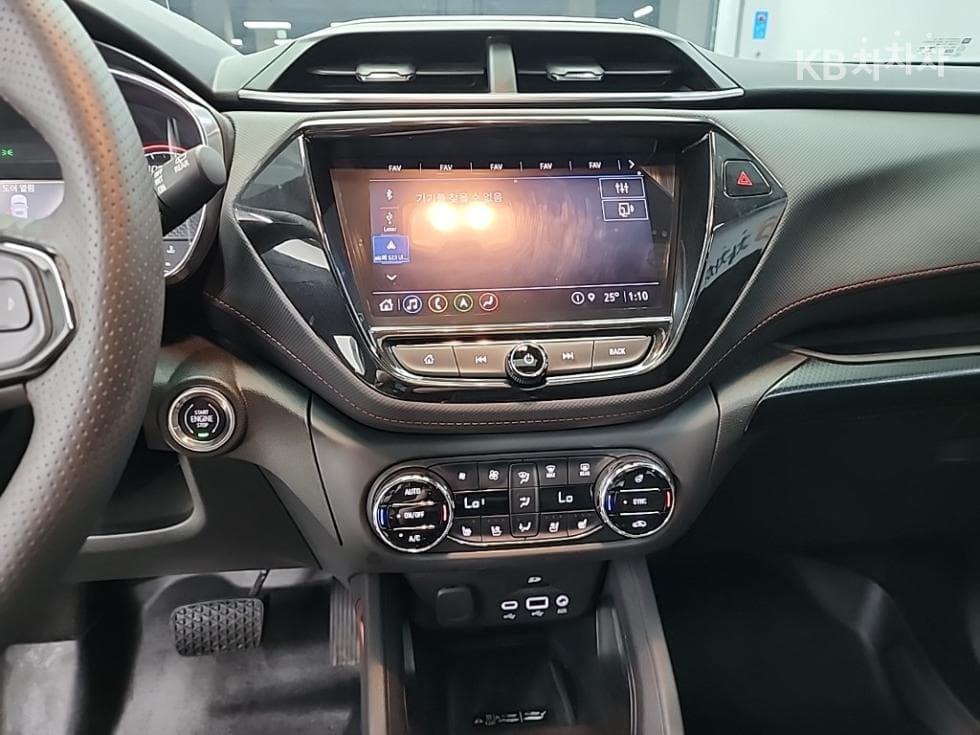 Джи Ем Корея Trailblazer1.35 Бензин AWD RS - 10