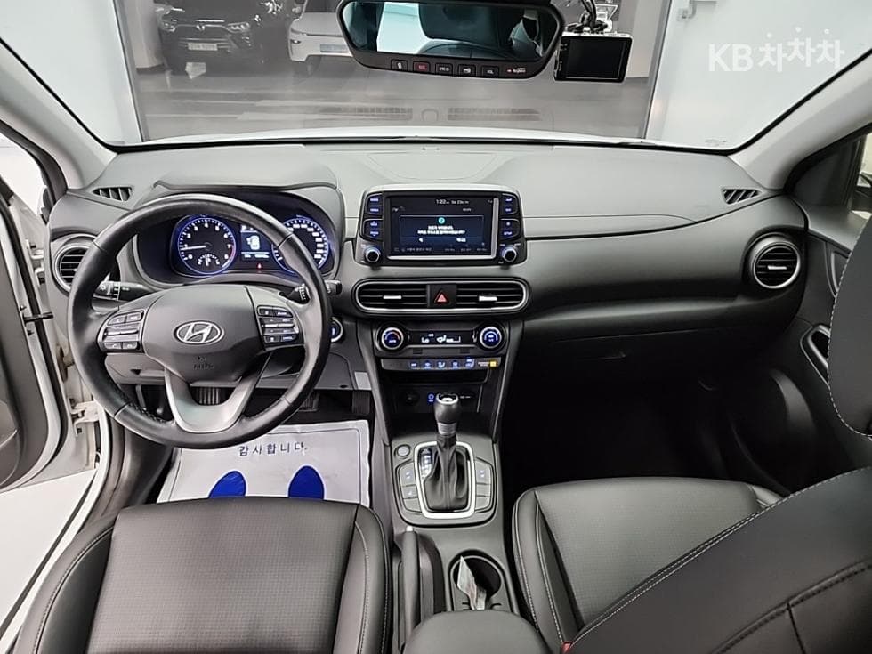 Хюндай Kona1.6 Турбо Modern초이스 - 7