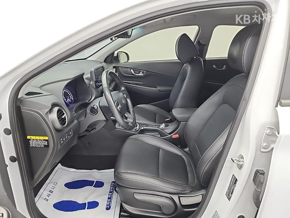Хюндай Kona1.6 Турбо Modern초이스 - 11