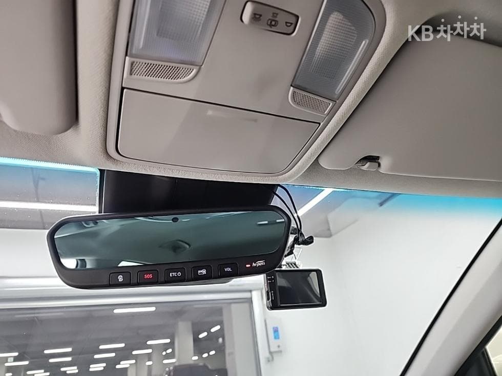 Хюндай Kona1.6 Турбо Modern초이스 - 15