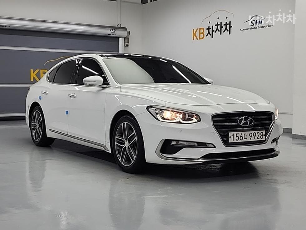 Hyundai Grandeur (Azera)IGRental car 3.0 LPi Modern Standard - 4