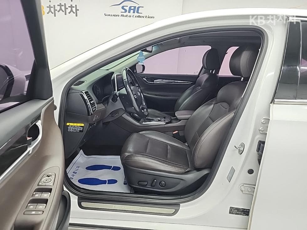 Hyundai Grandeur (Azera)IGRental car 3.0 LPi Modern Standard - 11
