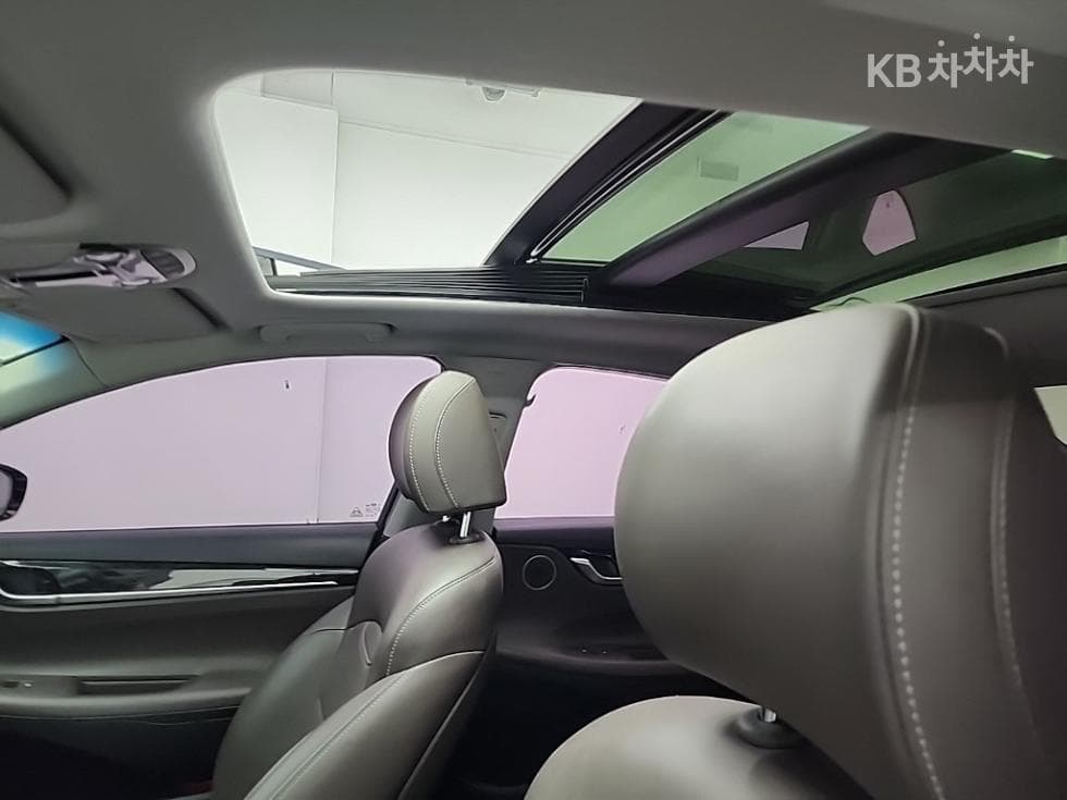 Hyundai Grandeur (Azera)IGRental car 3.0 LPi Modern Standard - 15