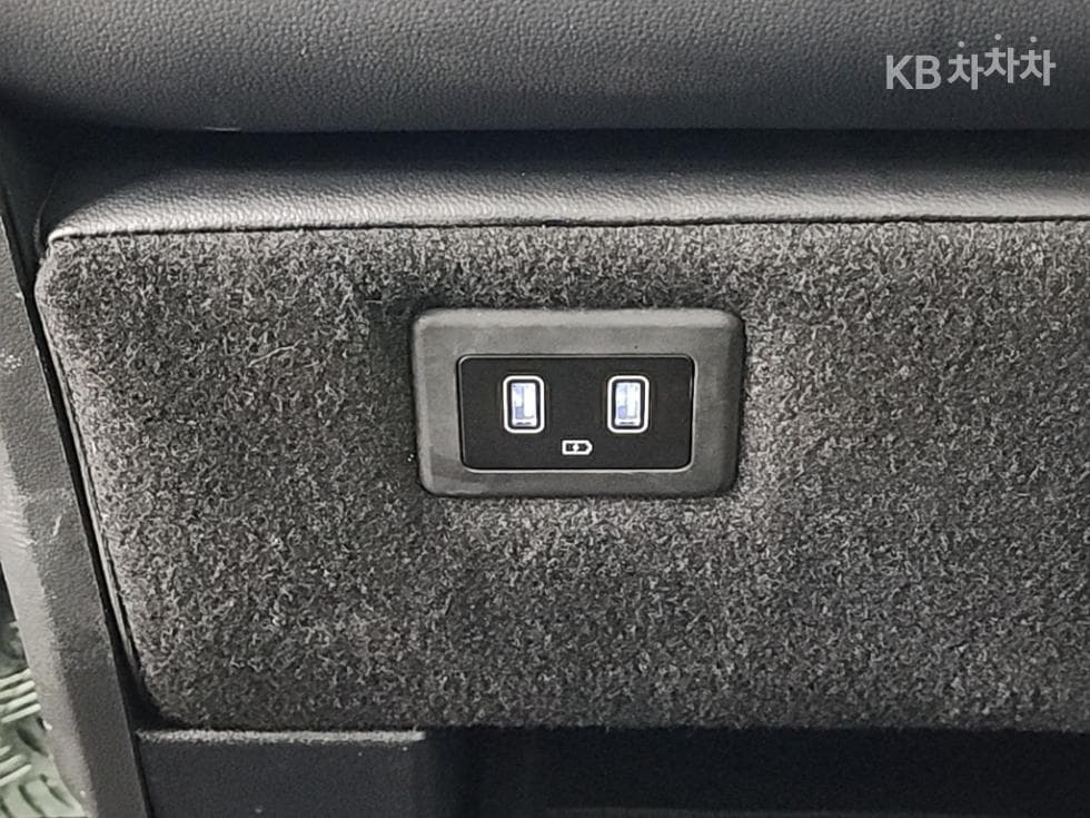 Хюндай Staria2.2 Турер 9 AWD Modern - 13