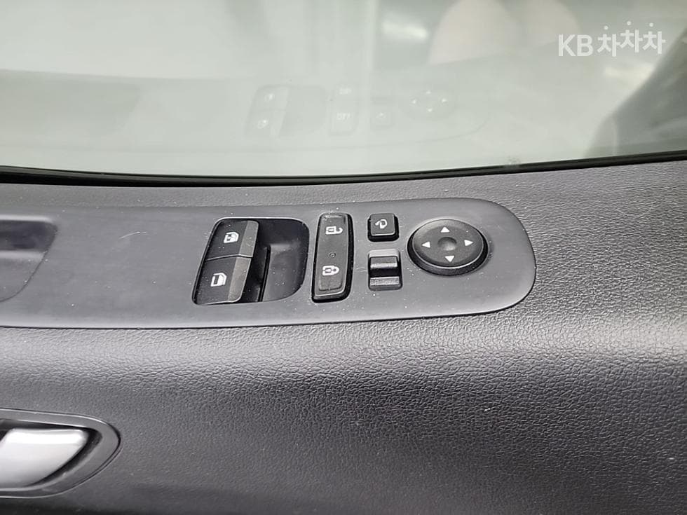Хюндай Staria2.2 Турер 9 AWD Modern - 16