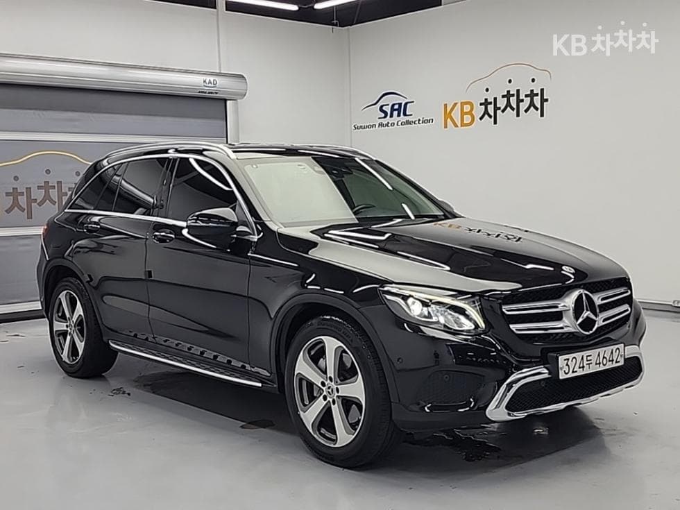Mercedes-Benz GLC(X253)300 4Matic Standard - 4