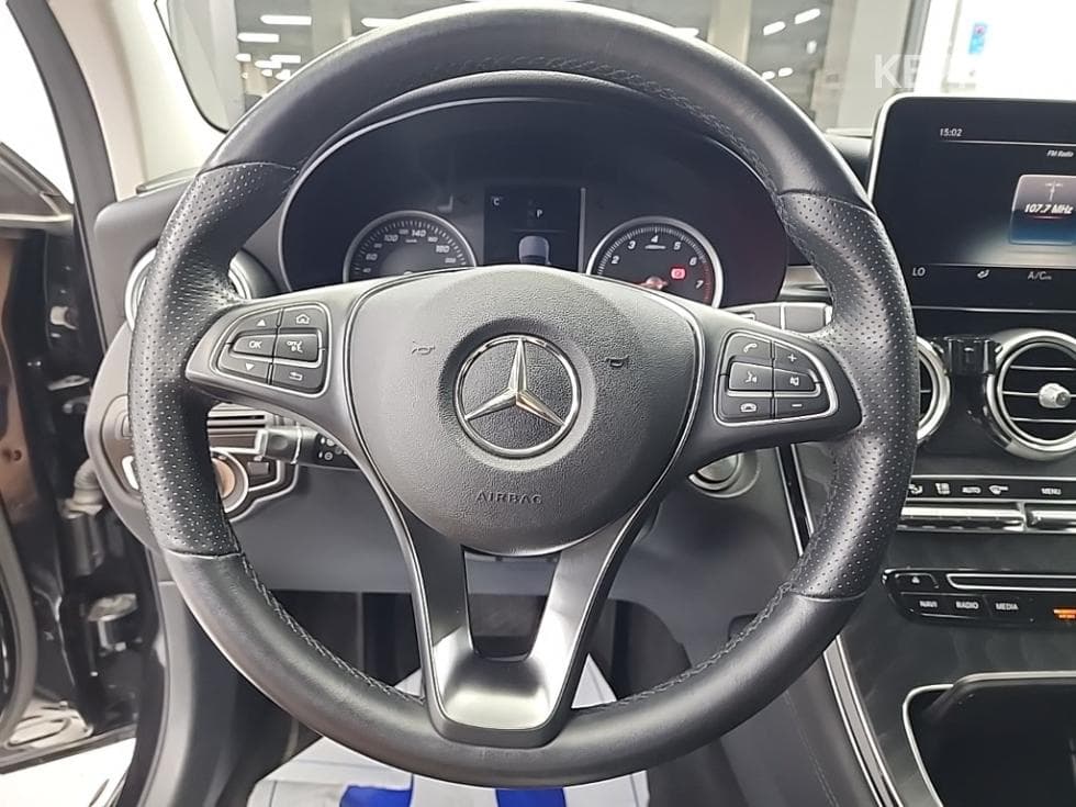 Mercedes-Benz GLC(X253)300 4Matic Standard - 9