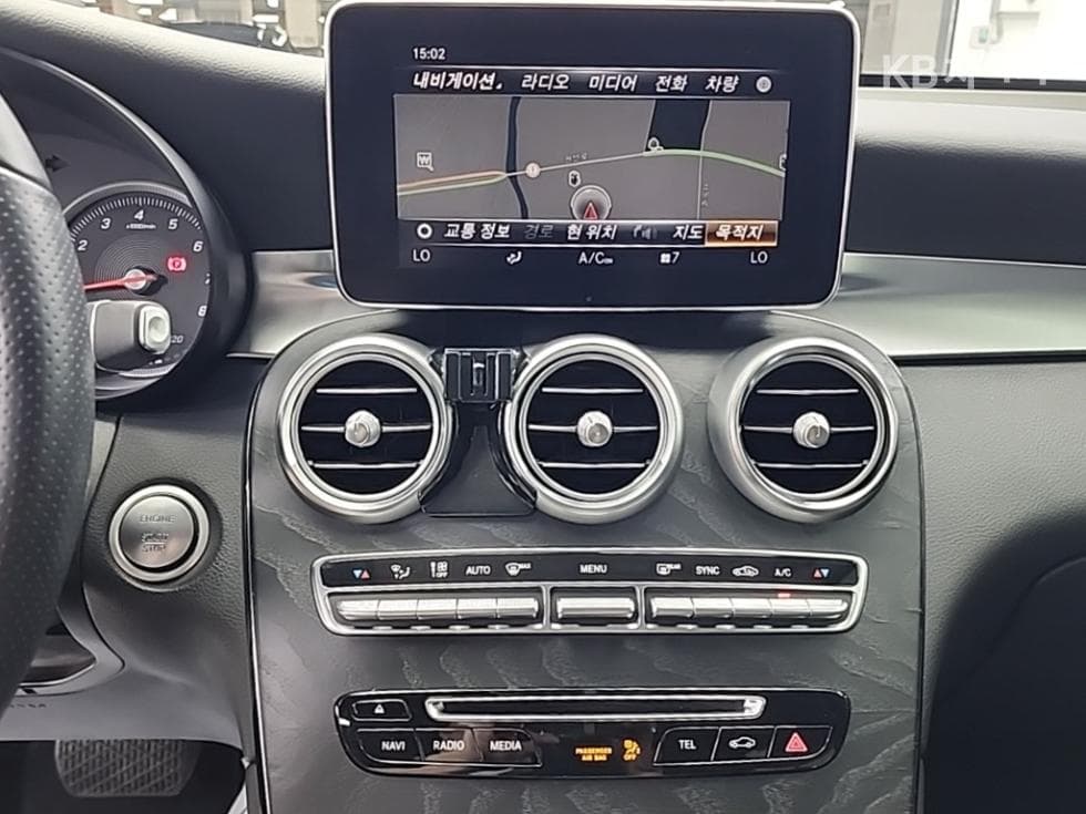 Mercedes-Benz GLC(X253)300 4Matic Standard - 10