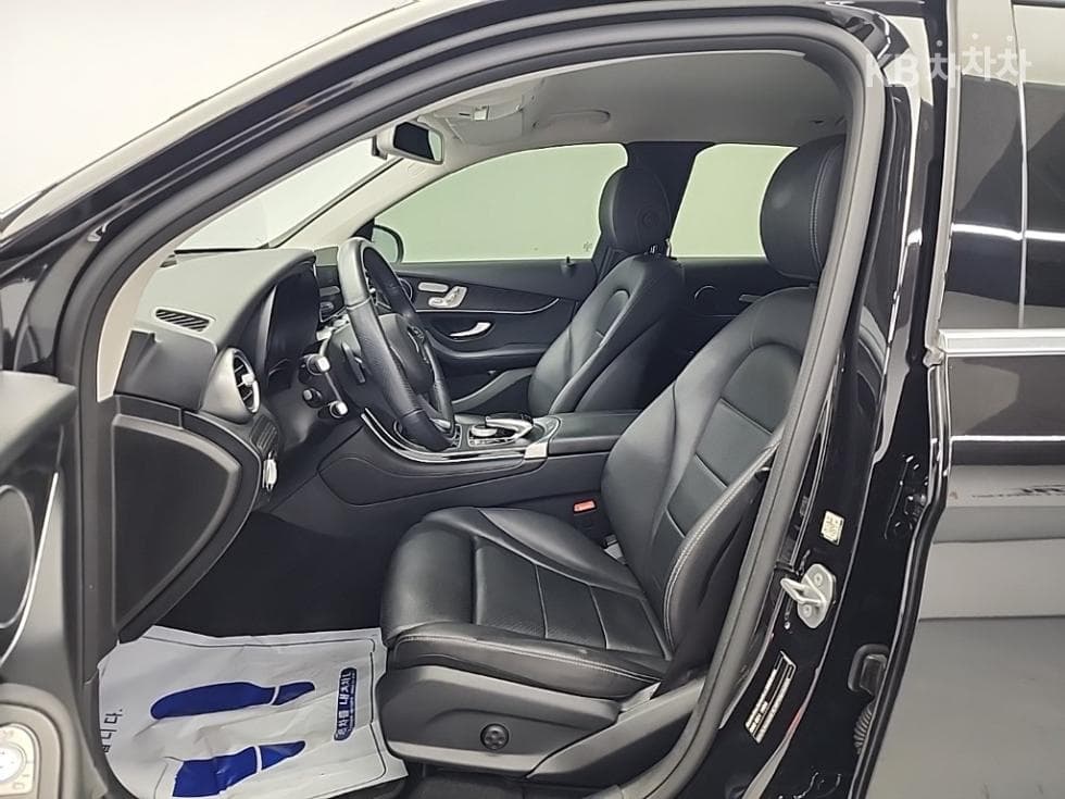 Mercedes-Benz GLC(X253)300 4Matic Standard - 11