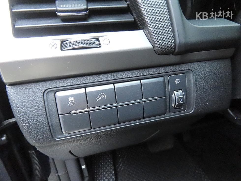 КейДжи Мобилити Rexton 스포츠2.2 4x4 Престиж - 12