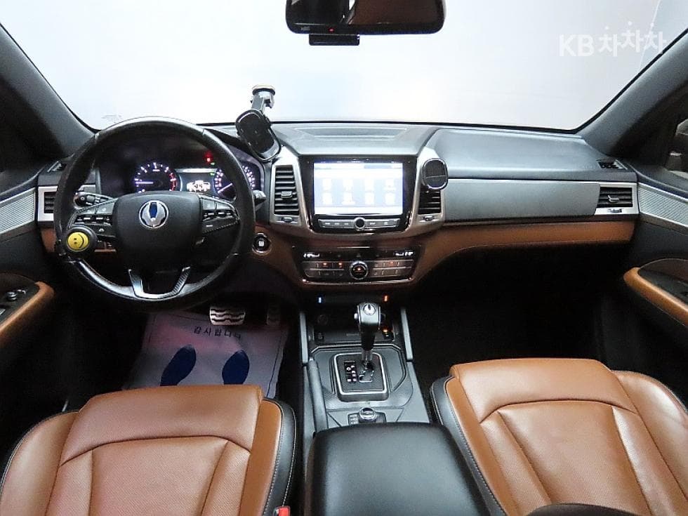 KG Mobility Rexton 스포츠2.2 4WD Noblesse - 6