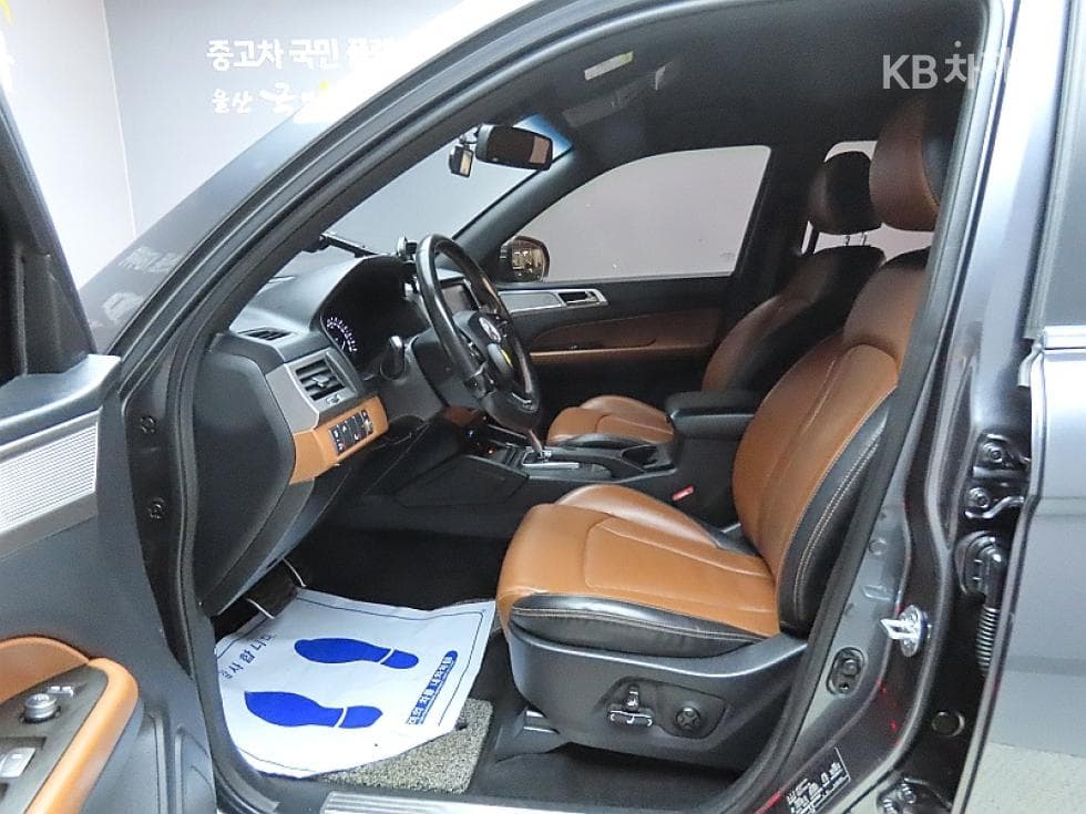 KG Mobility Rexton 스포츠2.2 4WD Noblesse - 10