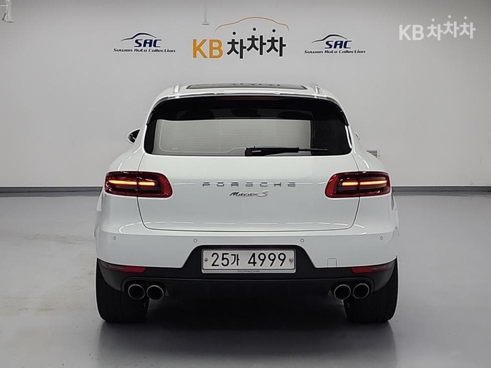 Porsche 마칸3.0 S Diesel - 3