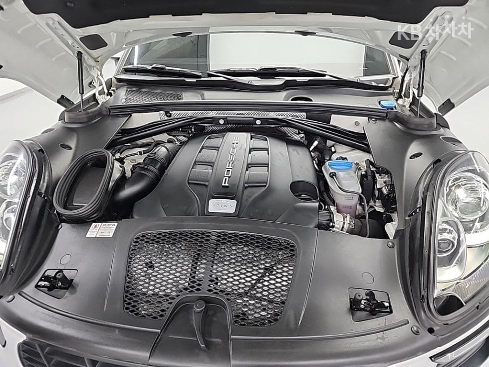 Porsche 마칸3.0 S Diesel - 5