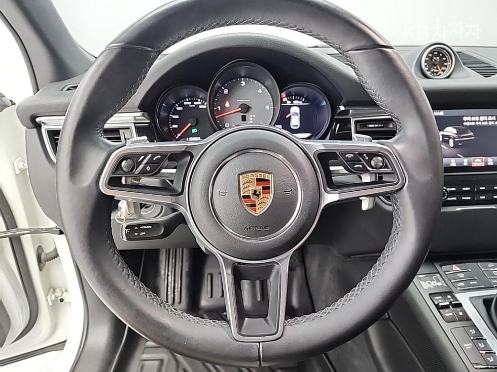 Porsche 마칸3.0 S Diesel - 9