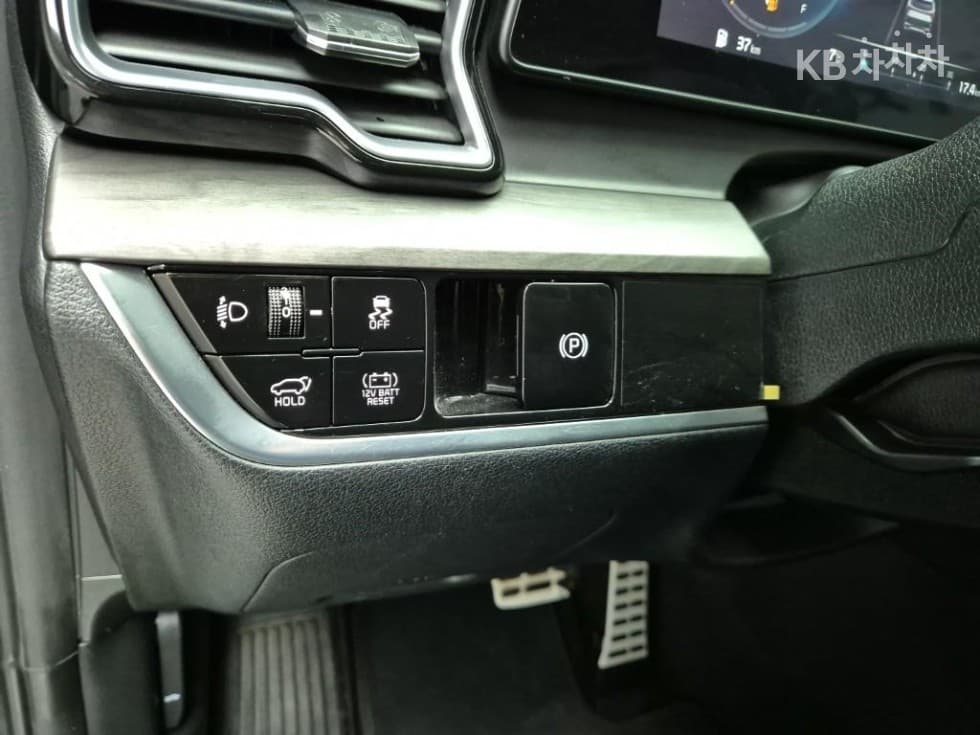 Kia The All New Sportage Hybrid1.6 Turbo HEV Signature - 17