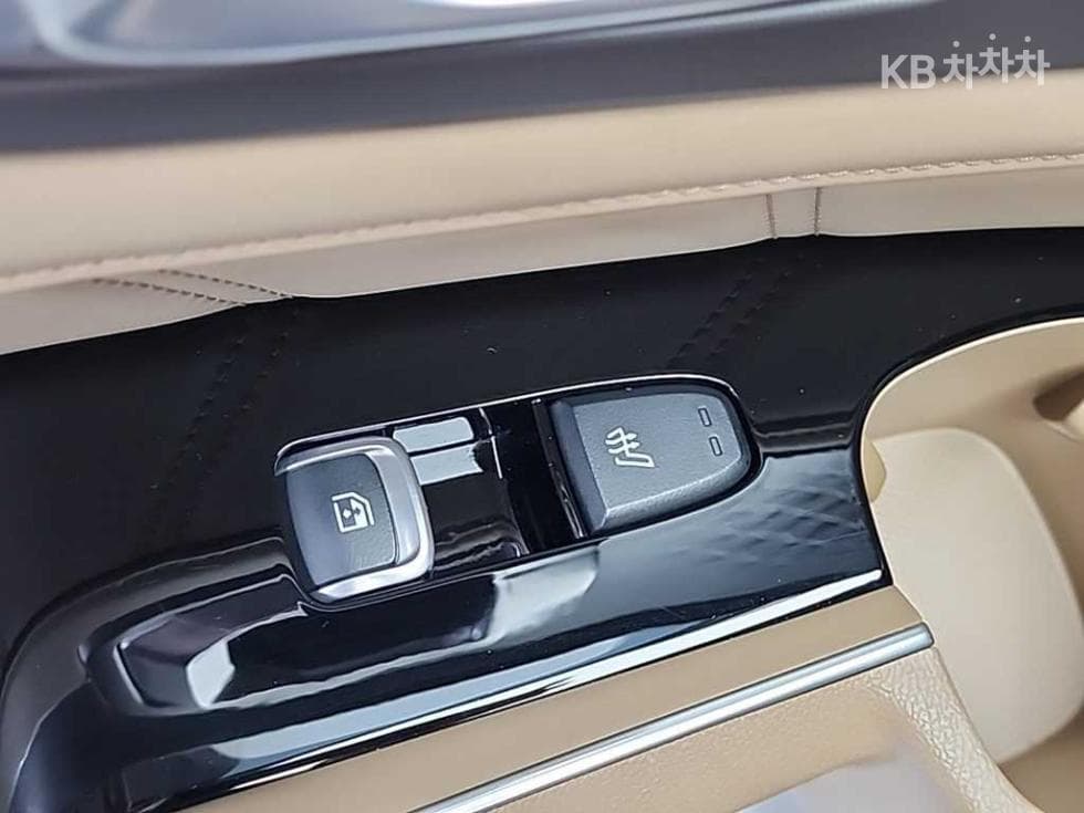 Киа The New (фейслифт) Sorento MQ42.2 Дизел AWD Noblesse - 14
