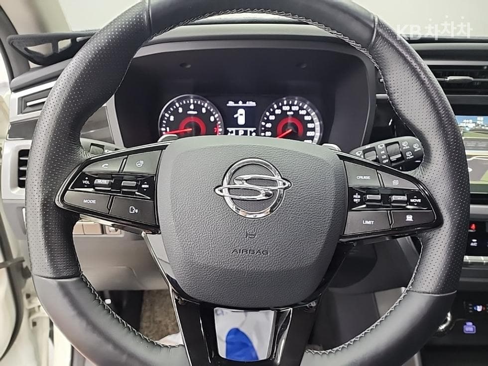КейДжи Мобилити 뷰티플 코란도1.5 GDi Turbo 2WD C5 Plus - 9