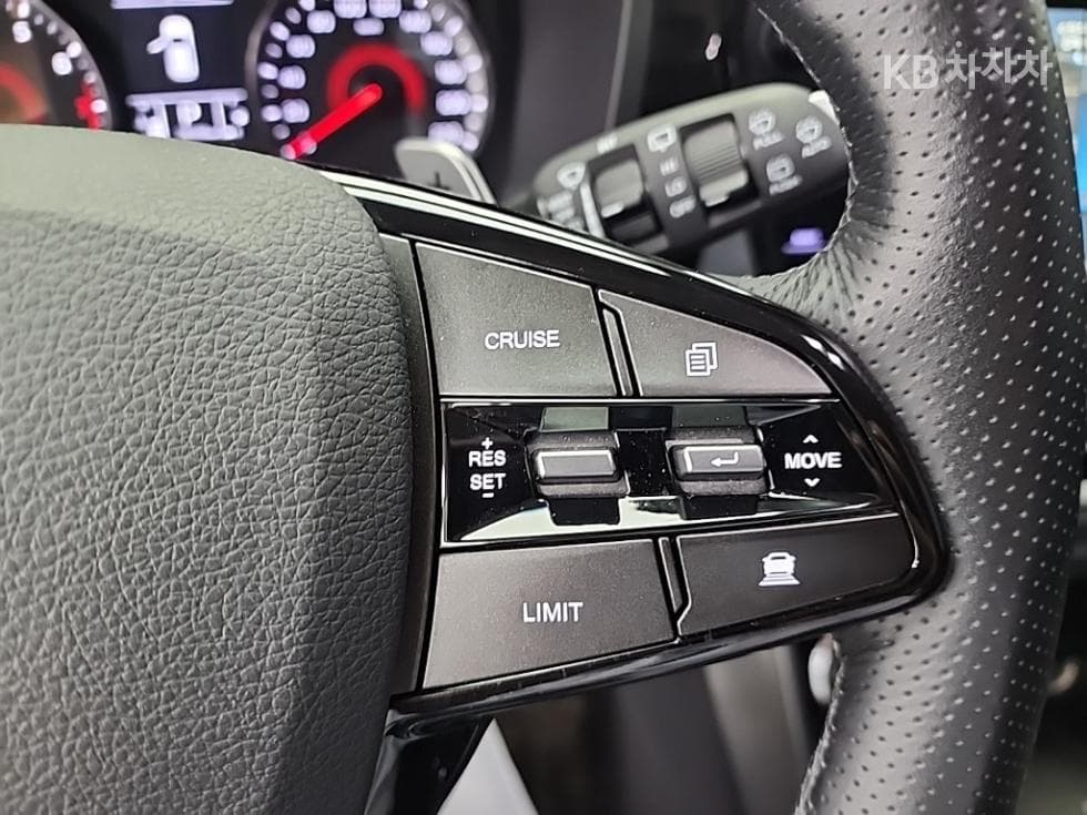 КейДжи Мобилити 뷰티플 코란도1.5 GDi Turbo 2WD C5 Plus - 18