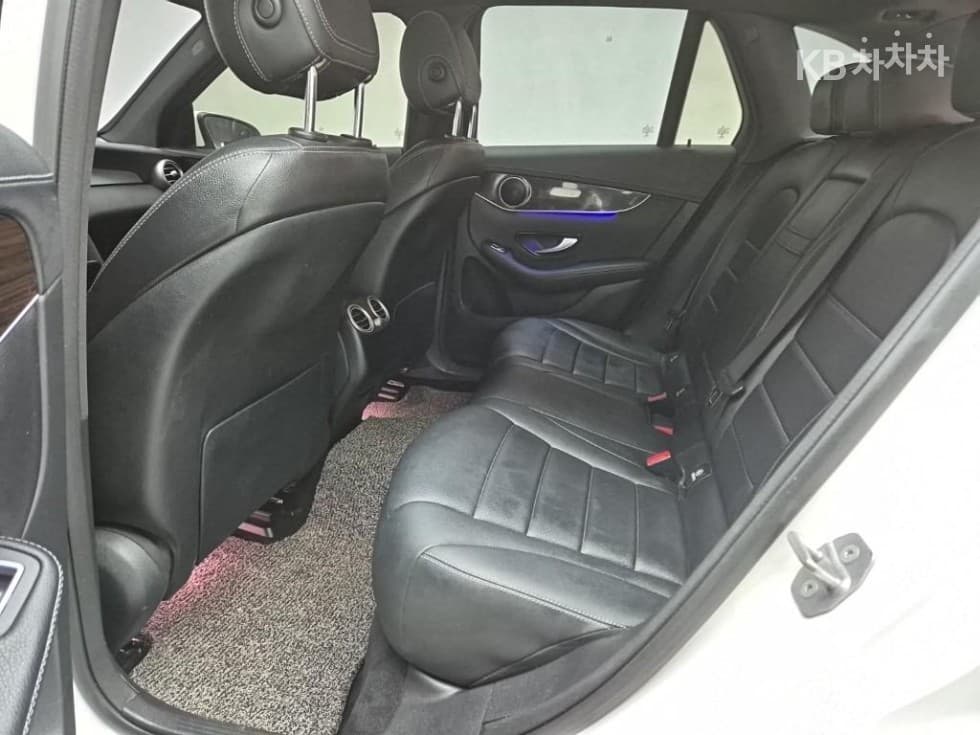 Mercedes-Benz GLC(X253)300 4Matic Standard - 12