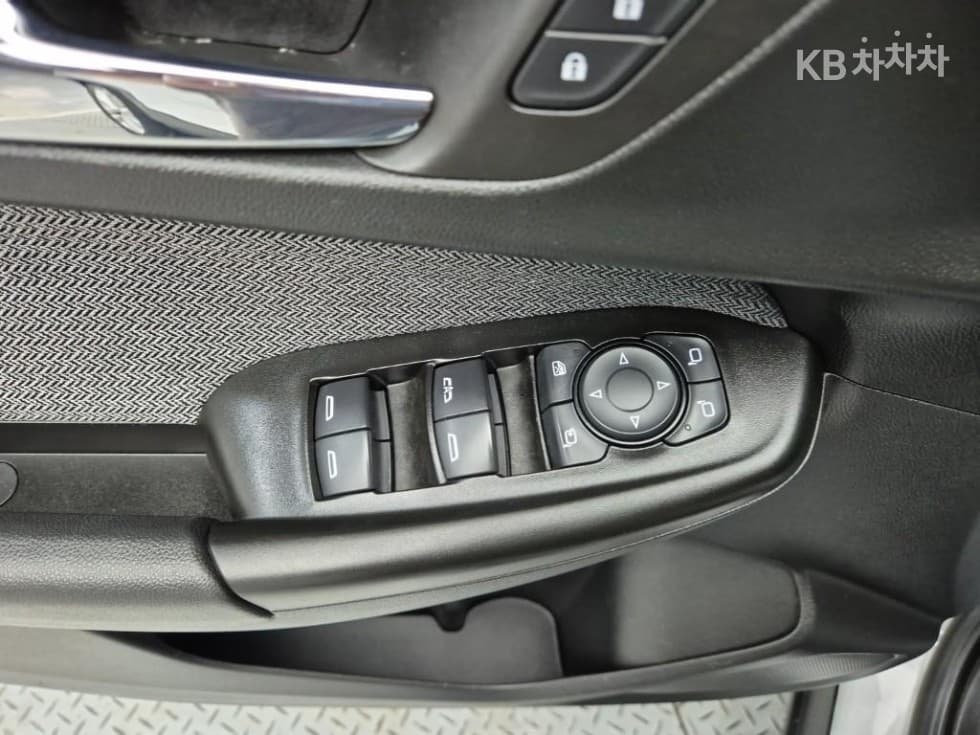 Джи Ем Корея Trailblazer1.35 Бензин 2WD LT - 14