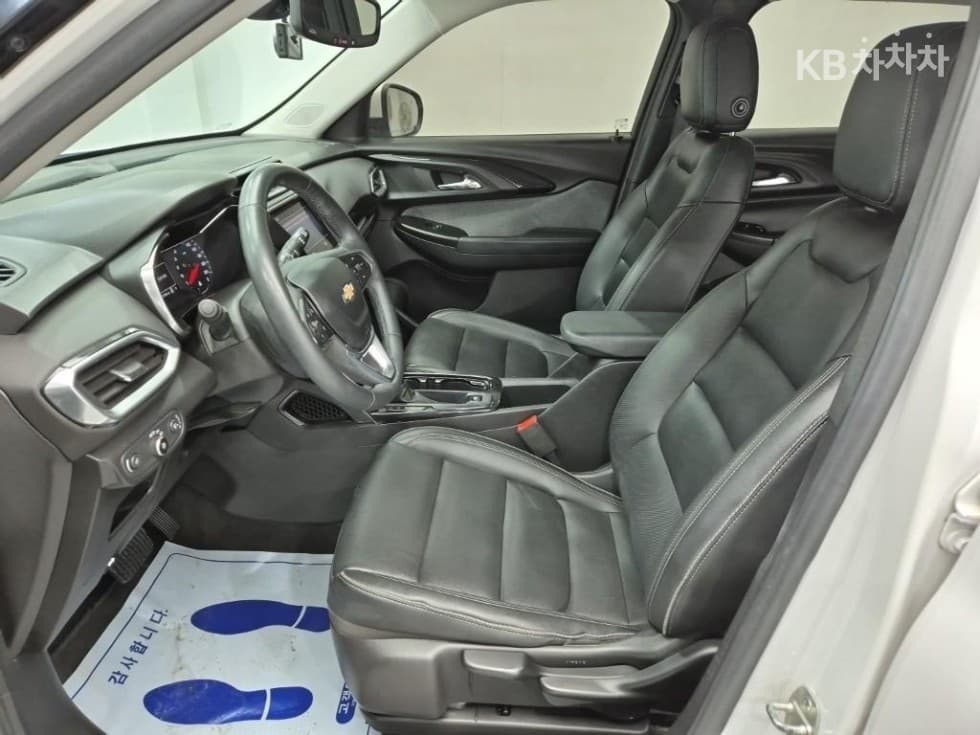 Джи Ем Корея Trailblazer1.35 Бензин 2WD LT - 12