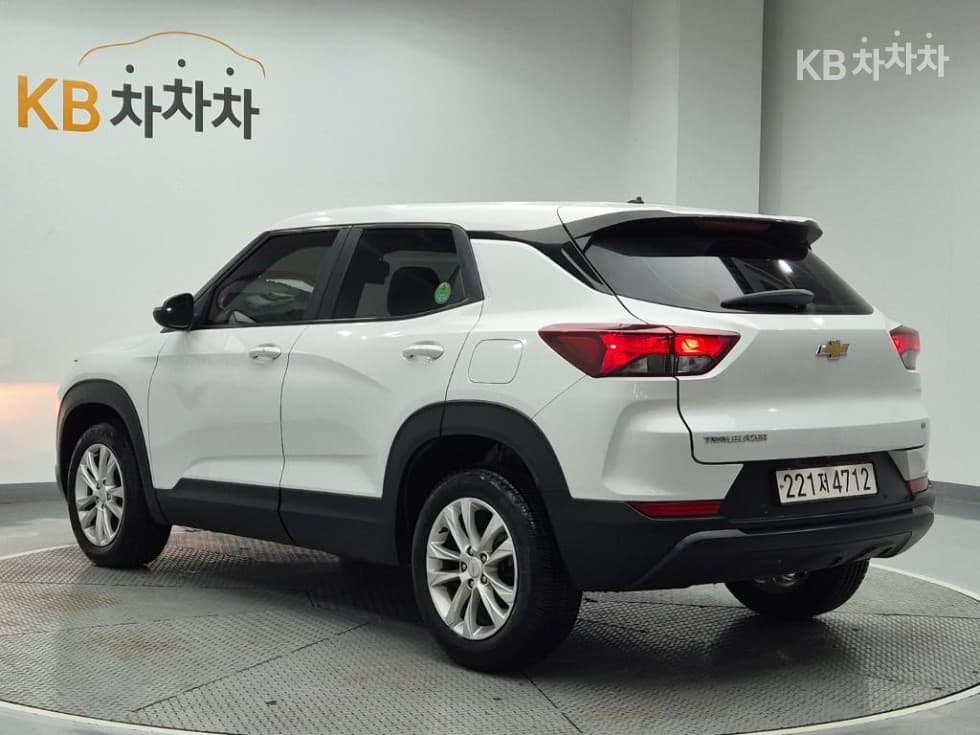 Джи Ем Корея Trailblazer1.35 Бензин 2WD LT - 2